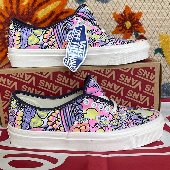 Vans Shoes - Vans Authentic 44 Dx
(Anahmfcty)Prsngtogvggspt
VNOA54F29GR
WMNS sneakers